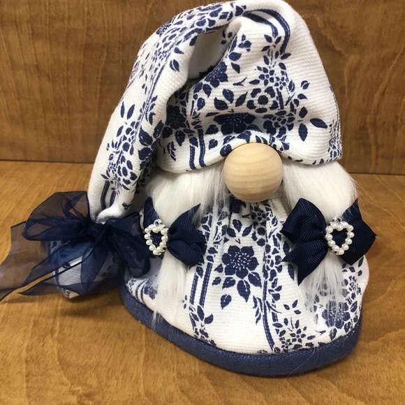 Victorian Lady Gnome Navy White Floral Vines Pearl Heart Bows Gift All Seasons - Picture 4 of 4